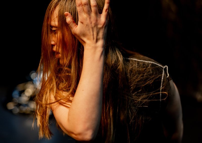 Palestinski koreograf u Tehničkom muzeju pretvara svemir hrvatskog pjesnika u pokret