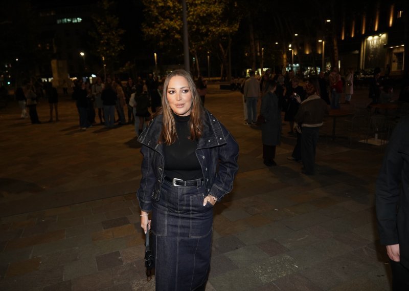 Aleksandra Prijović podržala mladog hrvatskog glazbenika na koncertu u Beogradu