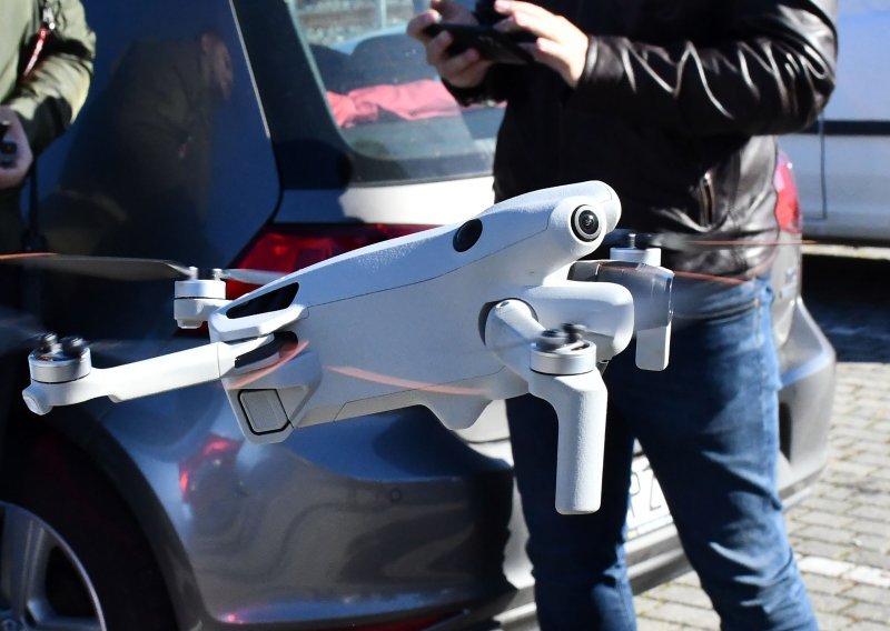 FOTO/VIDEO Pogledajte kako policija diljem Hrvatske dronovima nadzire vozače