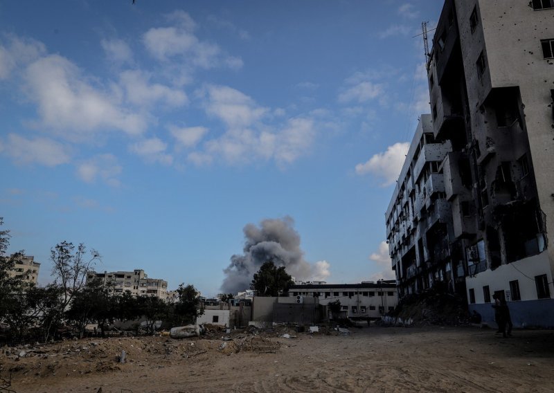 Izrael ponovno napao Gazu: 'Gađali smo skladište oružja'