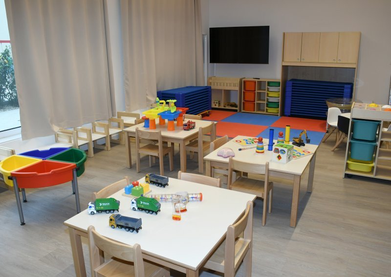 Hrvati u Vojvodini izigrani? Vrtić opremljen novcem hrvatske Vlade postaje dvojezičan