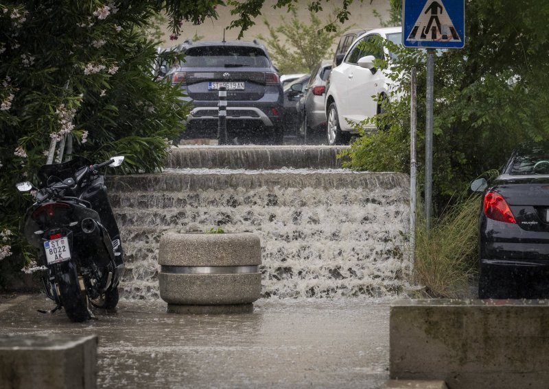 Dvije regije danas bi mogle pogoditi obilne oborine: DHMZ objavio meteoalarm
