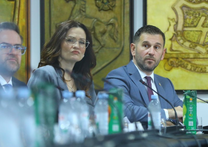 Šuta preispituje splitski GUP, oporba na nogama: 'Kao da lisica preispituje kokošinjac'