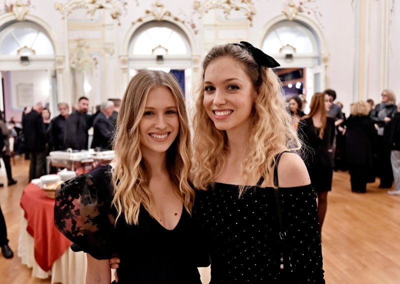 Nova fotografija Hane Huljić i Domenice skoro je prošla 'ispod radara'