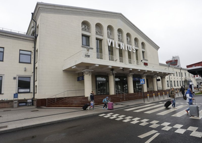 Litva ponovno zatvorila zračnu luku: Iznad Vilniusa uočeni baloni