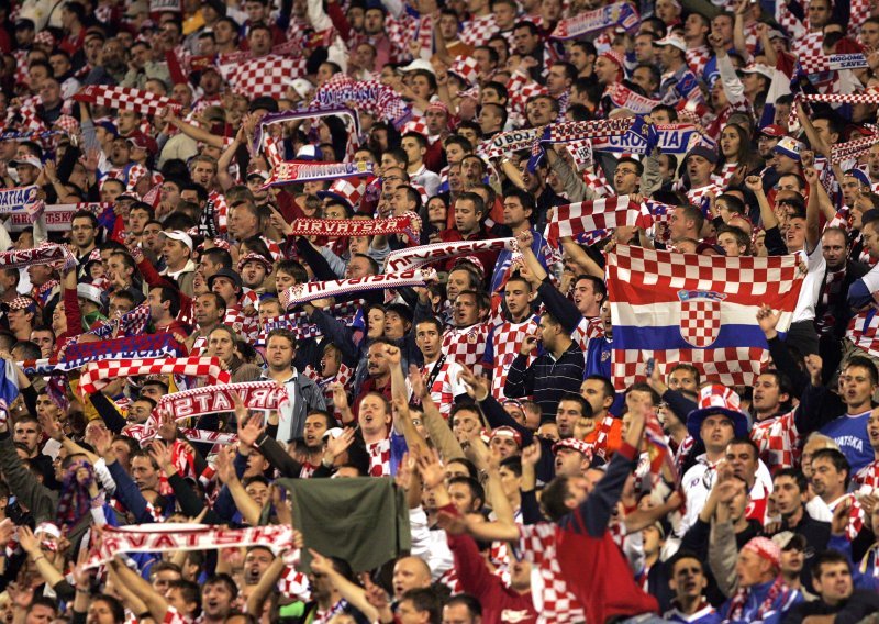 HNS objavio važnu vijest za navijače; evo tko sve može kupiti ulaznice za gostovanje u Crnoj Gori