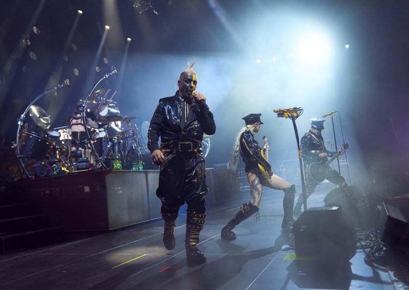 Spektakularan početak turneje ‘Meine Welt' Tilla Lindemanna s 190.000 prodanih ulaznica diljem Europe!