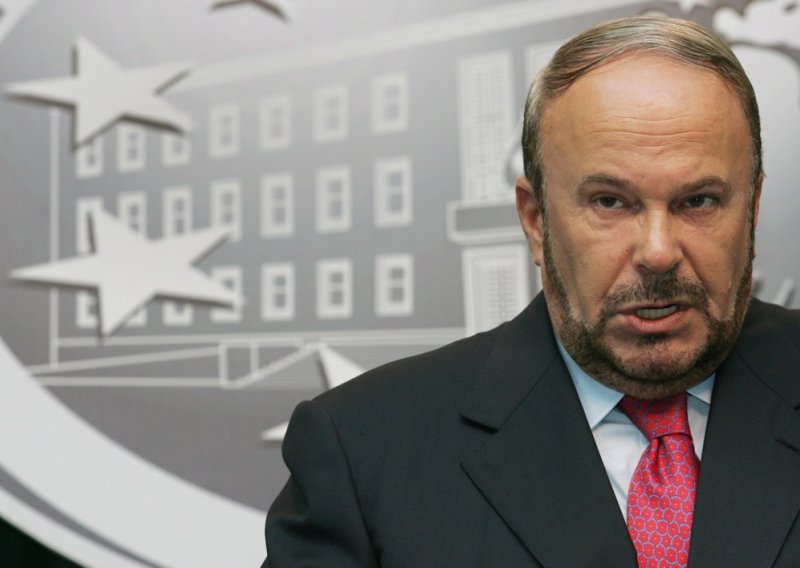 Umro bivši albanski premijer Fatos Nano