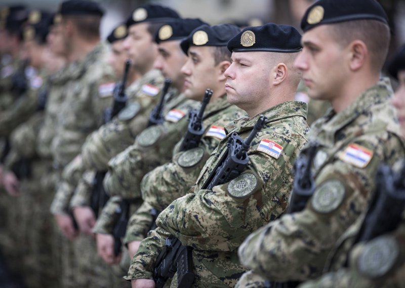 Australski mediji pišu: Hrvatska je vratila vojni rok, tisuće naših mladića bit će pozvano