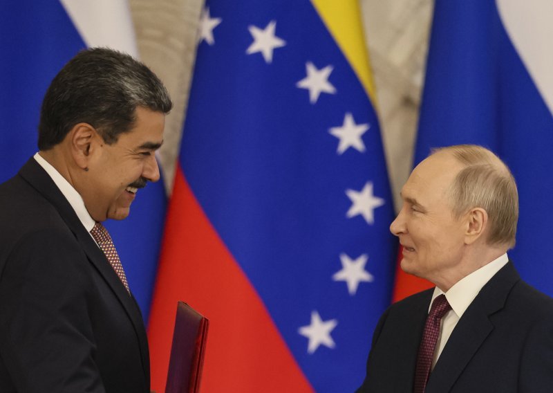 Rusija uzvratila udarac Trumpu: Podržali su njegovog najljućeg neprijatelja