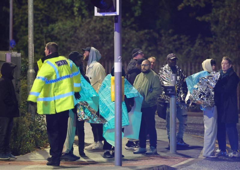 Britanski ministar obrane otkrio detalje krvavog napada u vlaku: Poznat identitet napadača