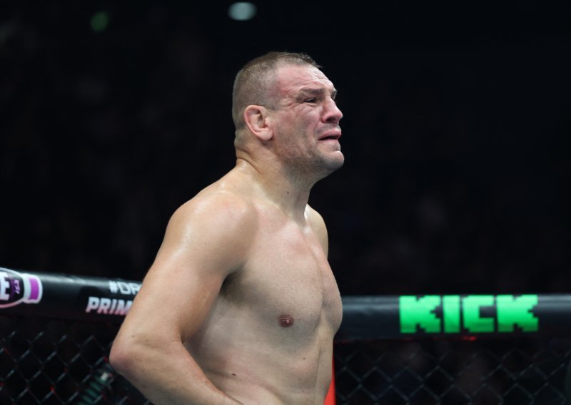 Pogledajte Delijinu 'pobjedu' pa poraz! UFC u nevjerici: 'Jeste li ikad vidjeli nešto slično?'