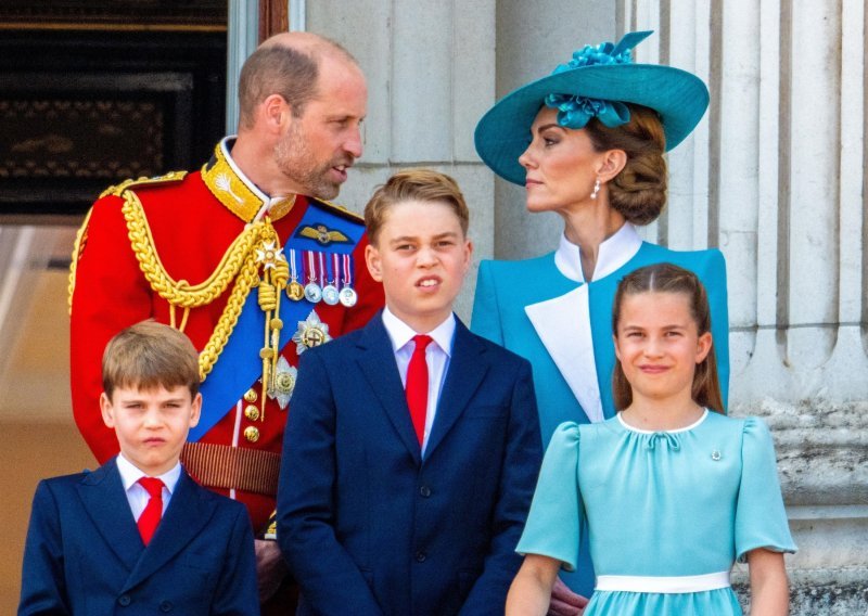 Nakon teških godina Kate Middleton i princ William službeno započeli novo životno poglavlje