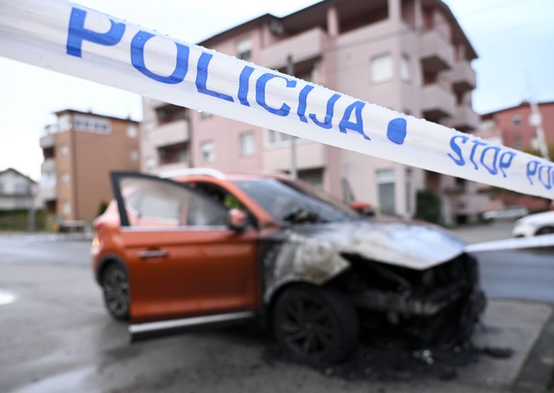 Zapalila se dva auta na zagrebačkom Jankomiru: Uočen neobičan detalj