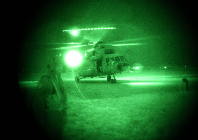 MUP nabavlja helikopter, naočale za noćno letenje, kacige... Evo za što će ih koristiti