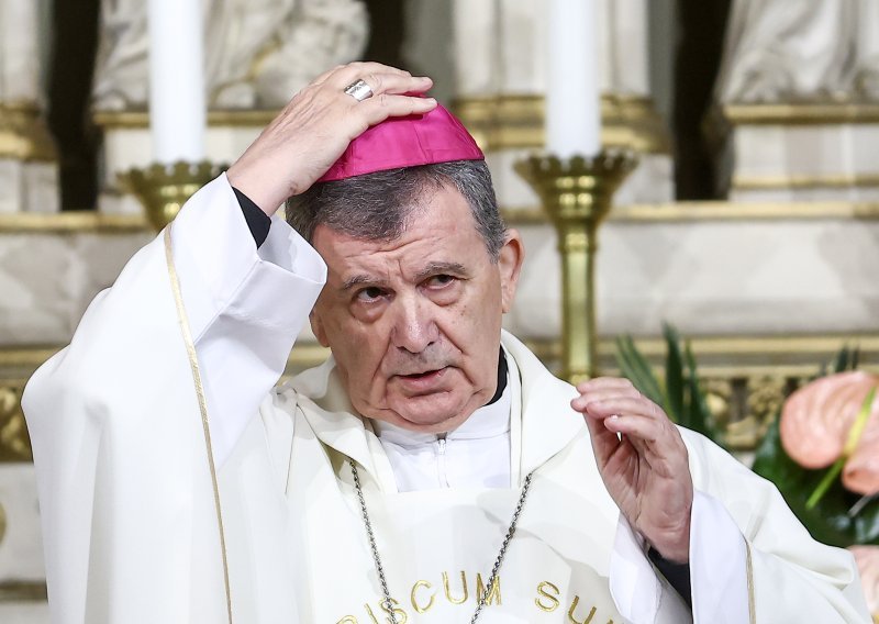 Vrhbosanski nadbiskup upozorio: To što se radi Hrvatima je nedopustivo!