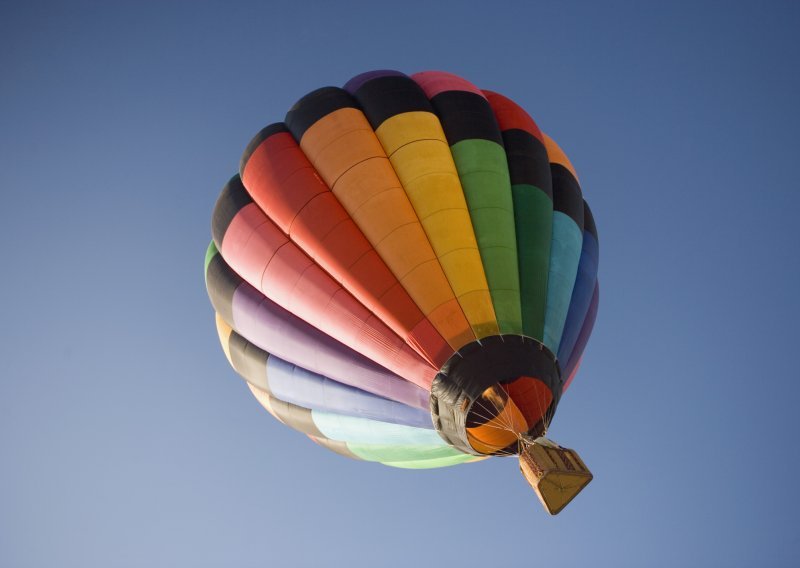 U nesreći balona na vrući zrak poginulo 11 ljudi