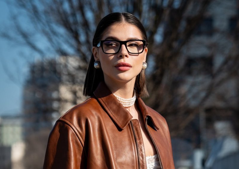 Kako im odoljeti? Omiljene sambice izgledaju nestvarno dobro u hit boji sezone