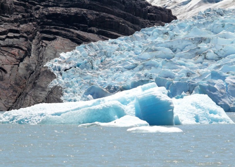 Znanstvenici zabrinuti: Što stoji iza šokantnog povlačenja ledenjaka?