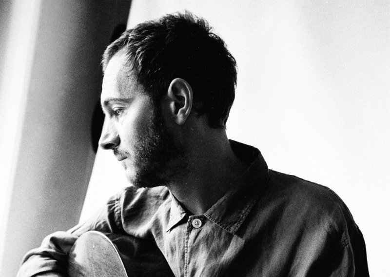 Tom Smith, frontman benda Editors, predstavlja solo album u Zagrebu