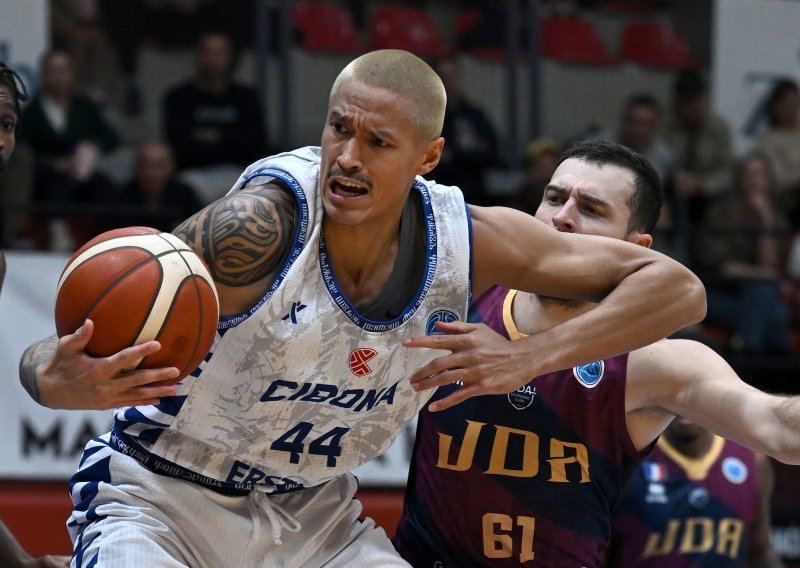 Potpuni debakl Cibone: Momčad s Kosova svladala ju s 20 razlike