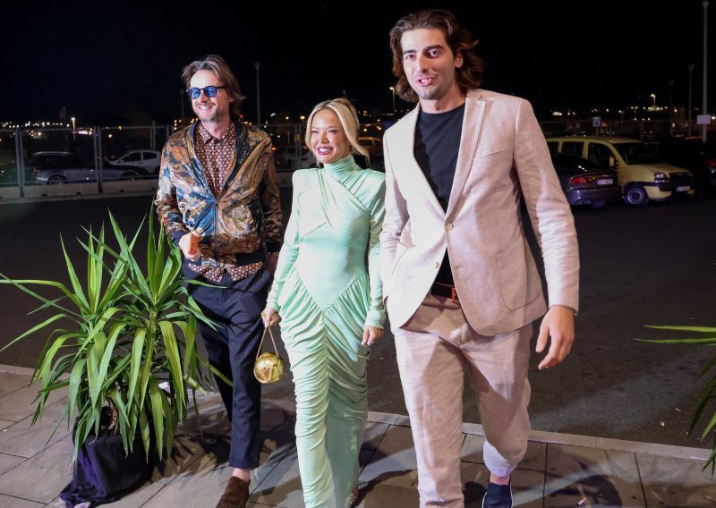 Maja Šuput i Šime Elez više ne kriju sreću: Podijelili su trenutke s intimne večere