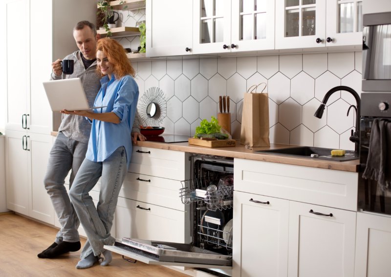 Smanjite račune za struju: Evo koje uređaje u domu trebate čim prije isključiti