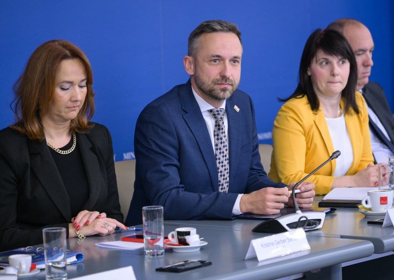 Piletić sindikatima poručio da smanje očekivanja: 'Sačuvajmo socijalni mir'