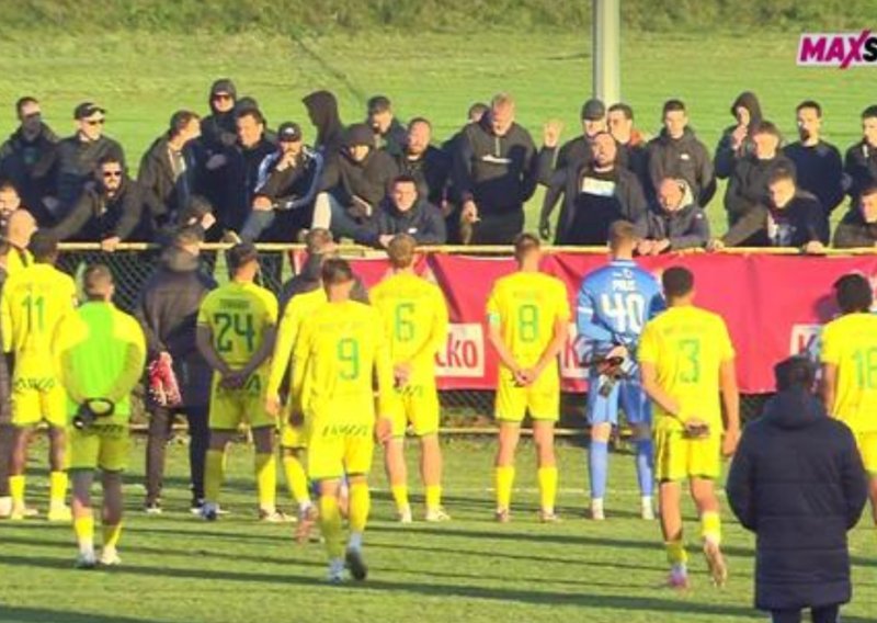 Pogledajte kako su Demoni postrojili igrače Istre i vrijeđali ih nakon epske blamaže