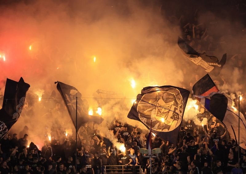 Bad Blue Boysi poslali važnu poruku navijačima uoči utakmice Dinama: Evo što su napisali