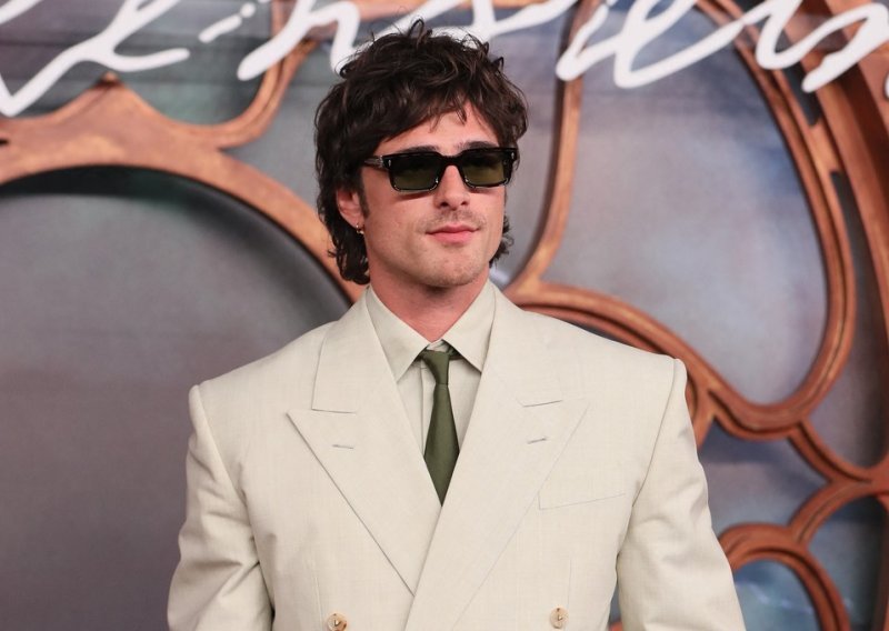 Jacob Elordi u kampanji koja briše granice stvarnosti i mašte