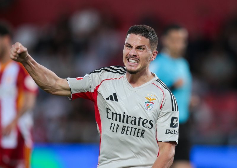 Problemi za Vatrenog: U novi klub stigao kao veliko pojačanje, a  trenutačno ne igra