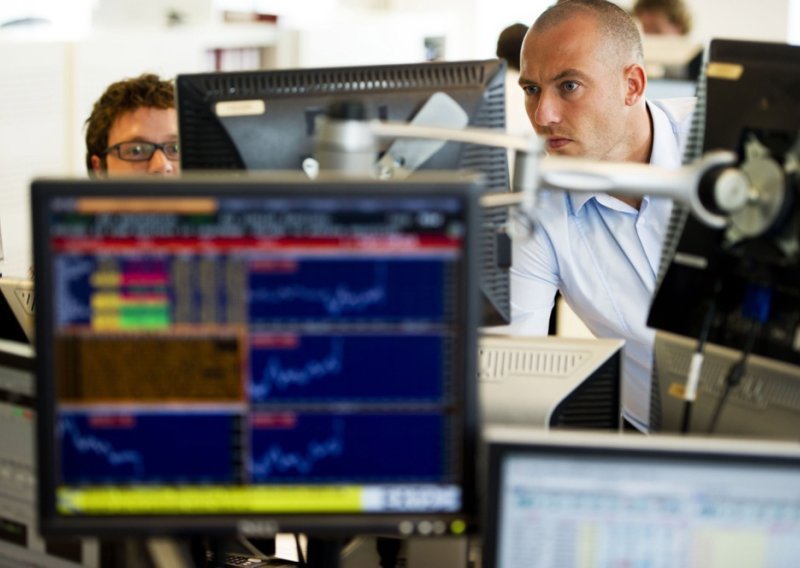 Europske burze blago porasle na kraju tjedna: I dalje traje pritisak na tehnološki sektor