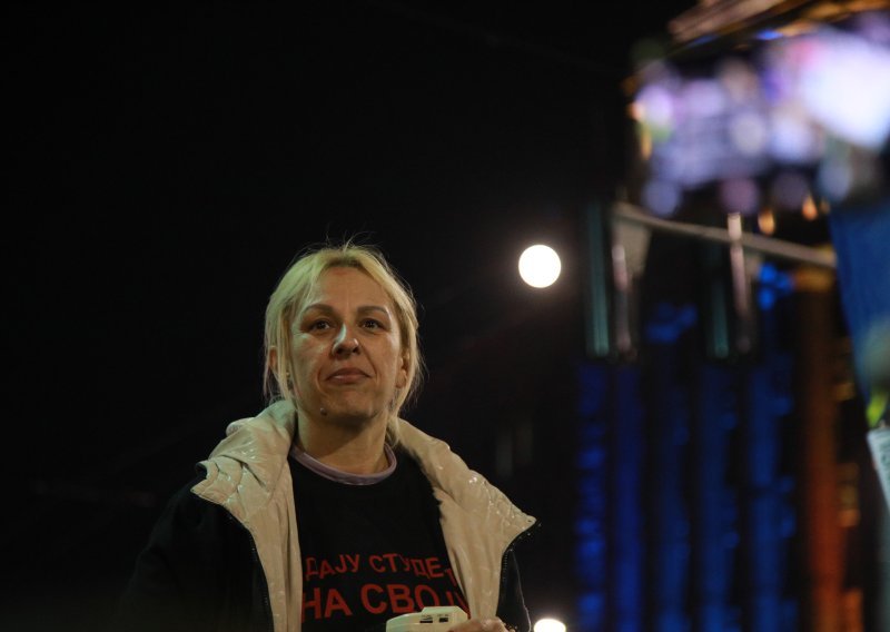 Dijana Hrka: 'Neka Vučić dođe ... pa da mu kažem neke stvari. Ali nema petlju!'