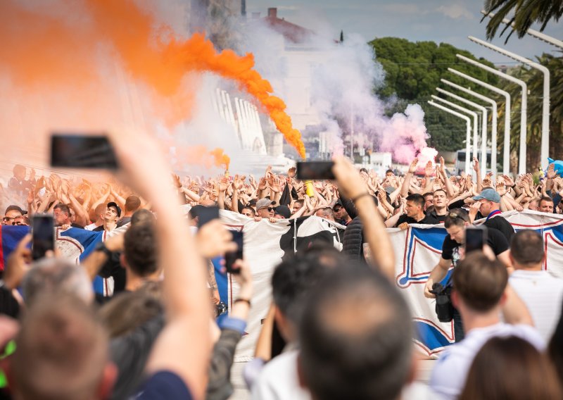 Torcida i branitelji opet na Rivi: Na koga će se okomiti danas?