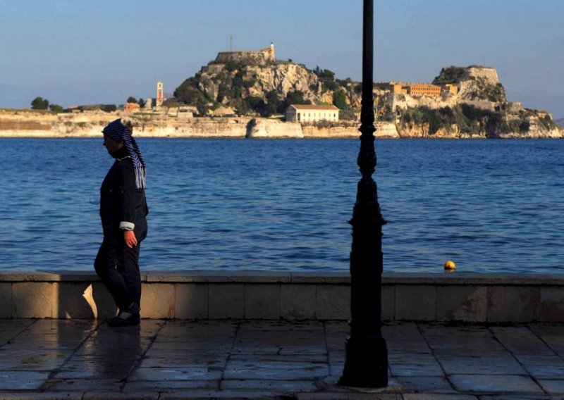 Grčka i SAD potpisali sporazum o bušenju plina u Jonskom moru