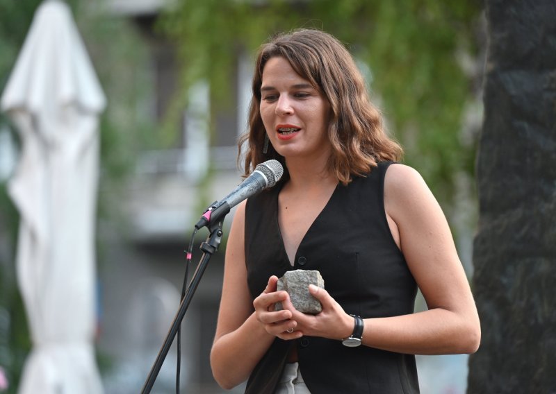 Novinarka okrivljena za kršenje reda i mira: 'Što sam trebala pustiti da me prebije?'