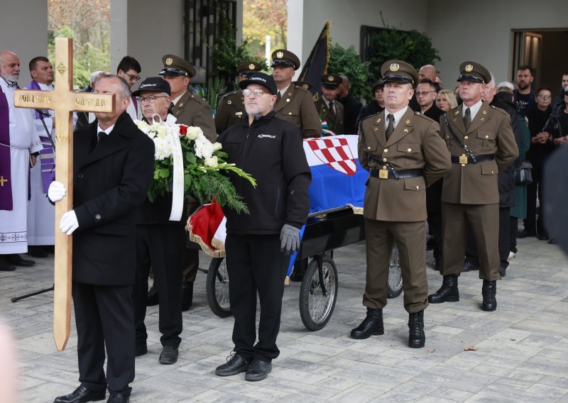 Brat Zorislava Gašpara došao na sprovod iz Australije: 'Dao mi je čokoladu i poljubio me'