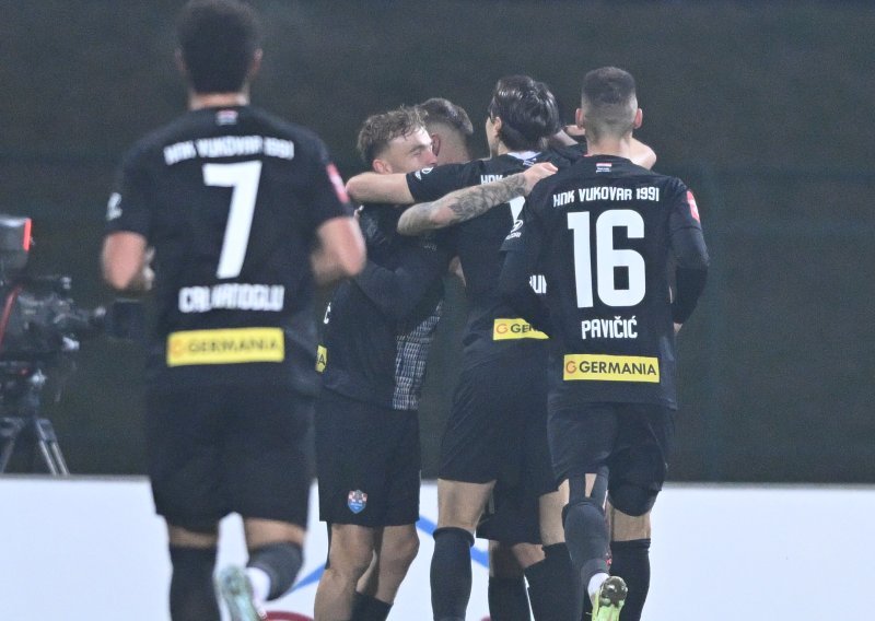 Vukovar protiv Gorice igrao u posebnim dresovima: Pogledajte ih