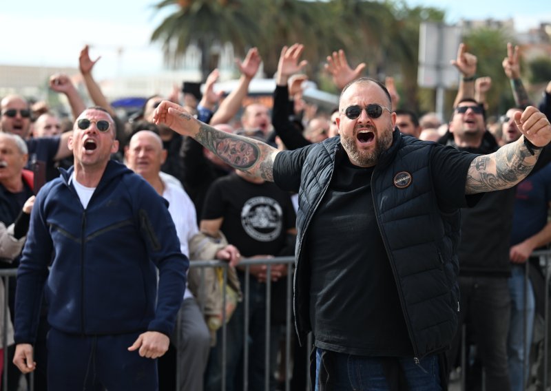 Splitska policija: Sve je prošlo mirno, nemamo procjenu o broju ljudi