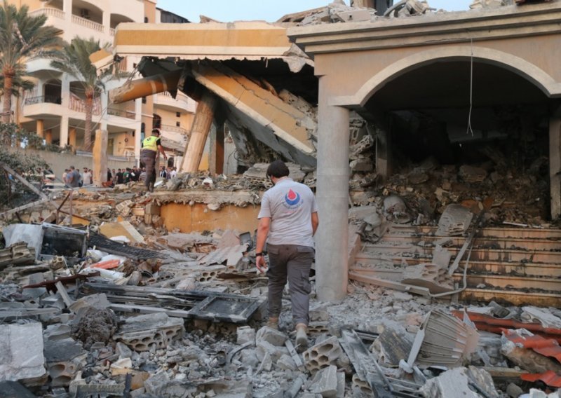 Izrael iz zraka napao Libanon, više ljudi ozlijeđeno