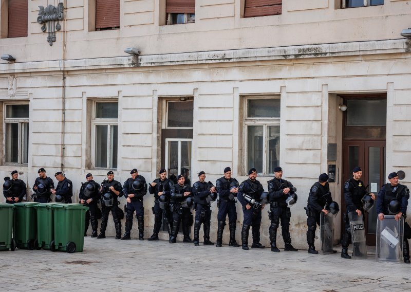 Splitski policajac se i dalje bori za život, ljudi ga pamte: 'Nikad ne zovi 112, nego mene'