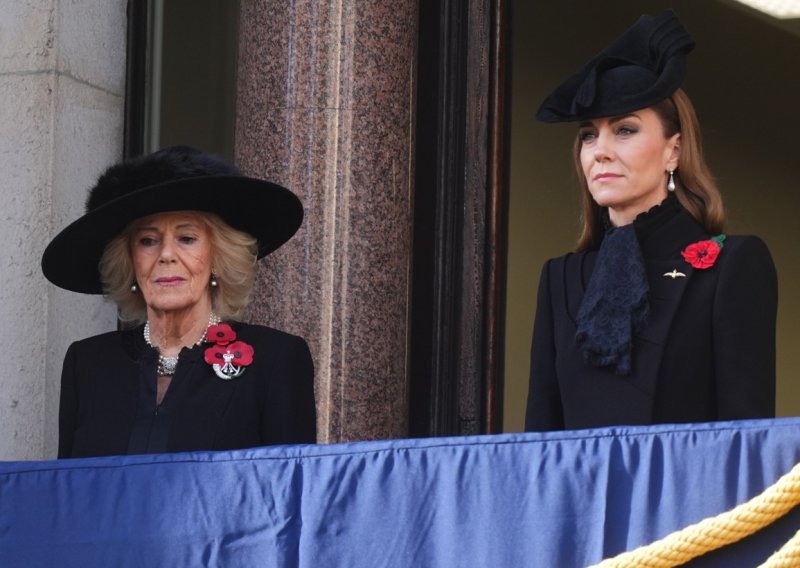 Kate Middleton sve je zadivila u jednom od najljepših kaputa sezone