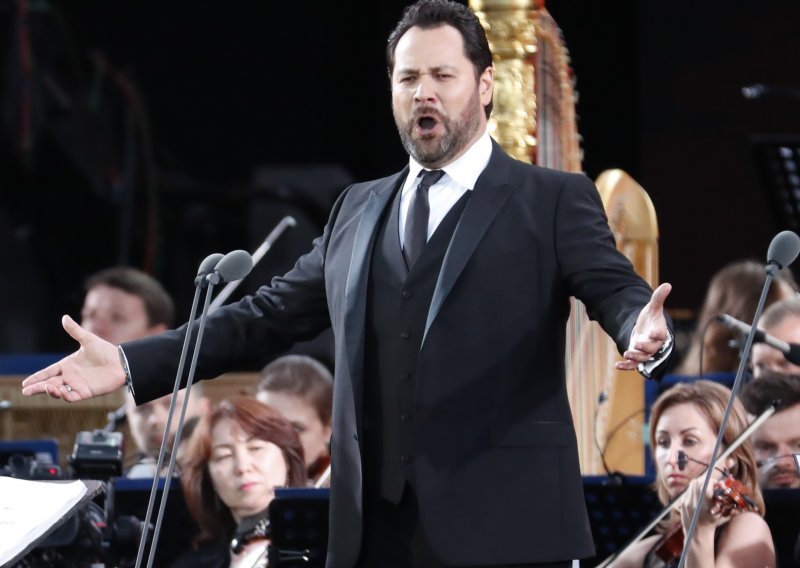 Talijanska operna kuća otkazala nastupe opernog pjevača bliskog Putinu