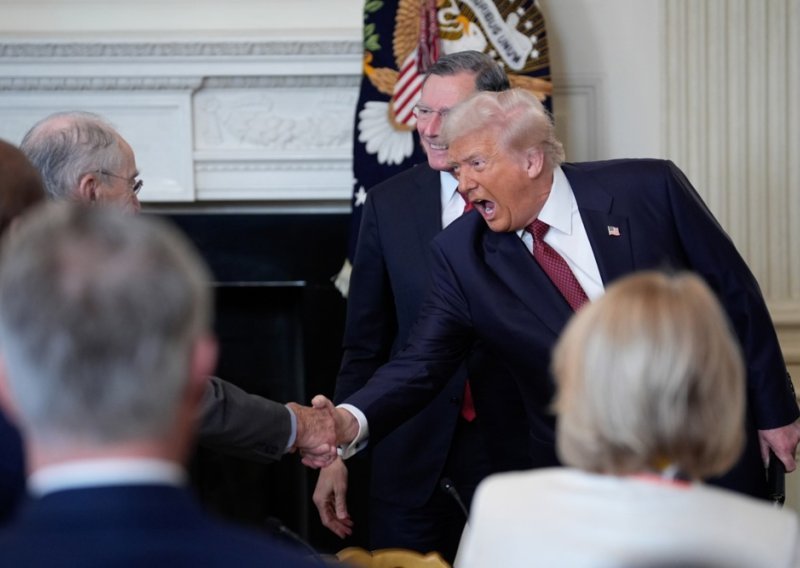 Prekida se paraliza u SAD-u: Dogovoren privremeni sporazum nakon blokade vlade