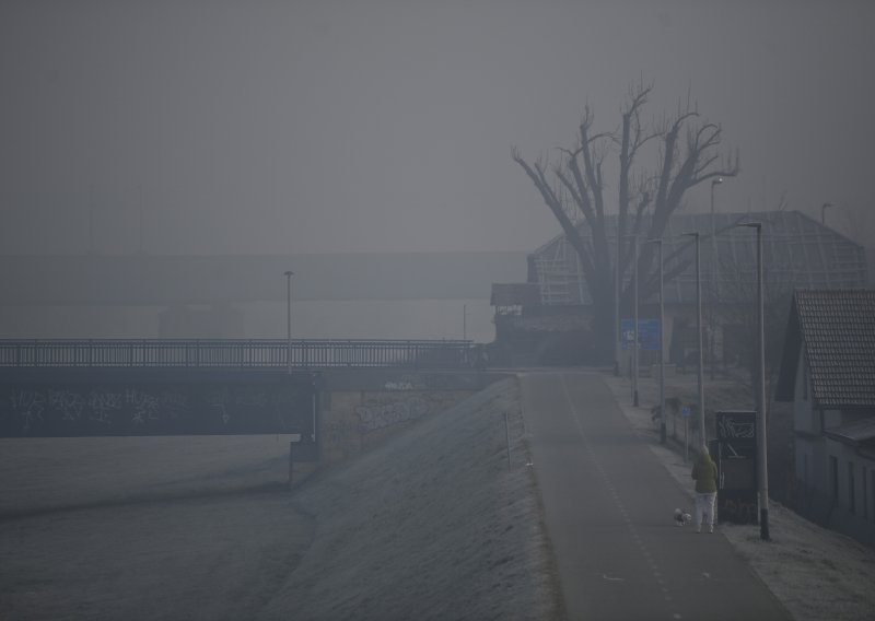 Zagreb i još četiri grada su u crvenom: Zrak je jako loš, nije pametno trčati vani