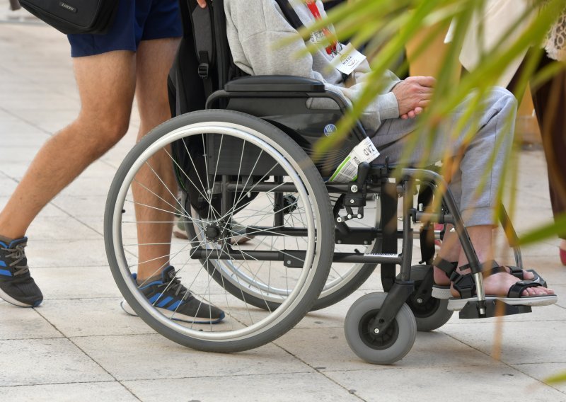 Udruge dobile više od milijun eura za potpore roditeljima: Nekima od njih je izrazito teško