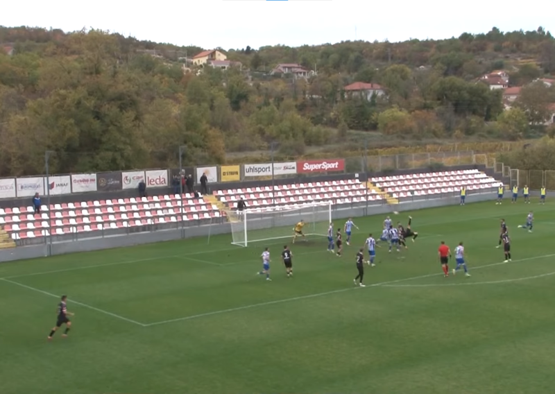 Ovo morate vidjeti; najbolji strijelac u povijesti jedinstvene 1. NL zabio kao Ronaldo