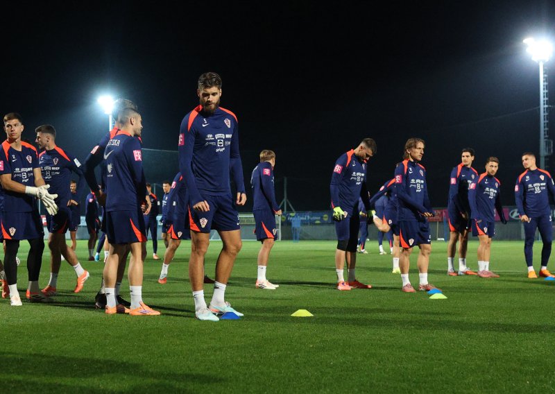 Divna gesta Vatrenih; primili su posebne goste na treningu