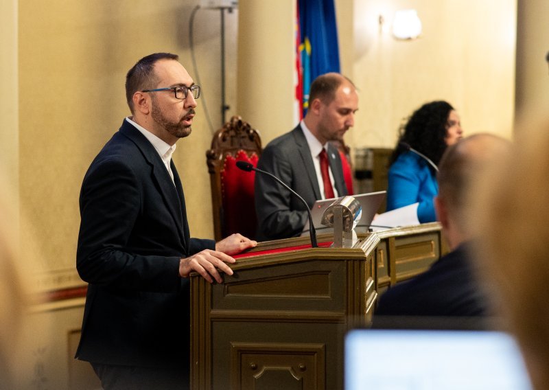 Zagreb zabranio ZDS, Tomašević: Ako vam je ovo problematično, obratite se institucijama